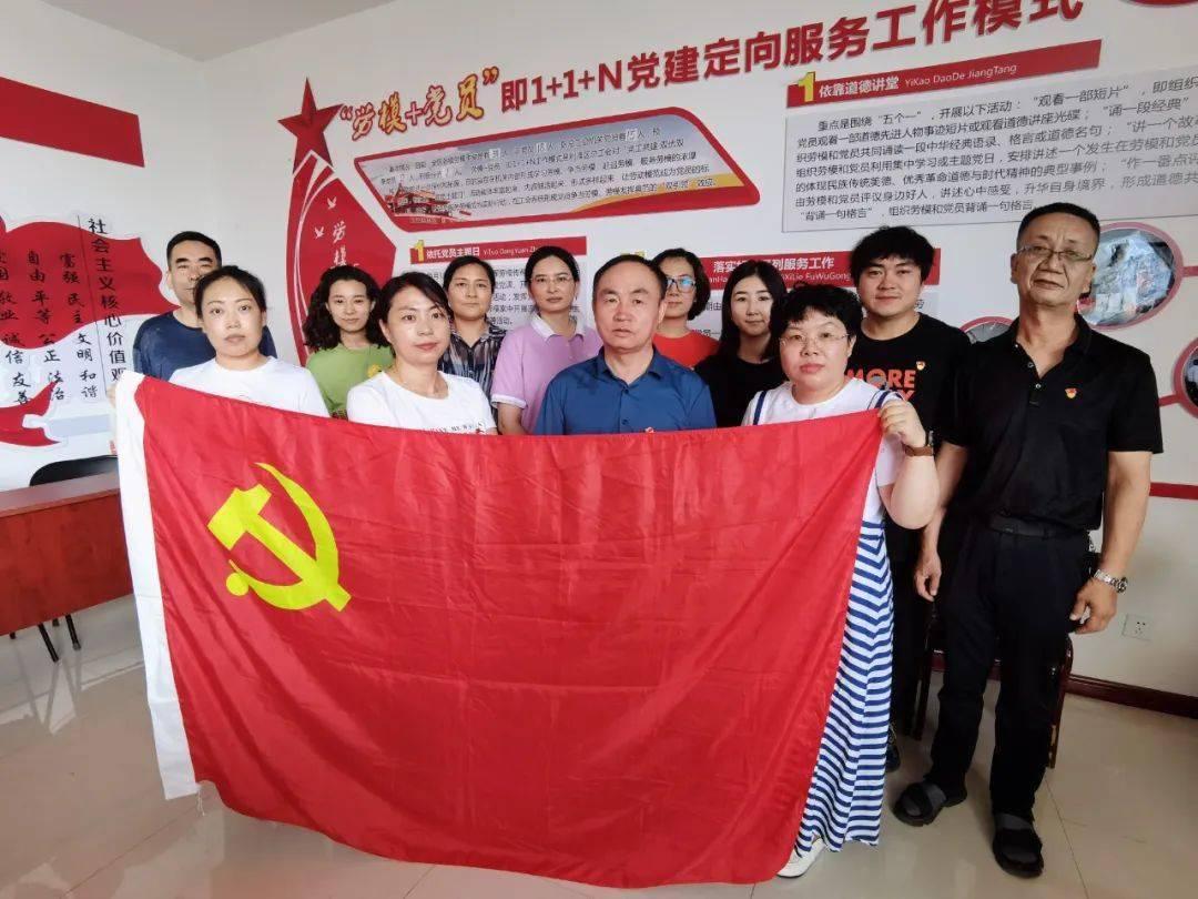 苹果visionpro折扣力度小,海外媒体反馈头显过重